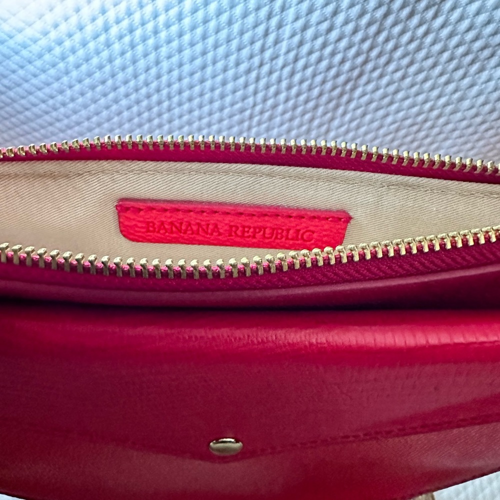 NEW Banana Republic Nancy Clutch w/ Wallet - Picture 7 of 11